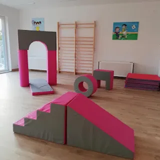 Tęczowa Kraina Sportowego Smyka image 1