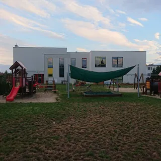 PUBLICZNE PRZEDSZKOLE "MALOWANE ŻYRAFY" W LESZNIE image 3