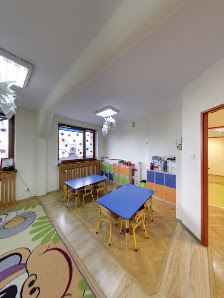 DWUJĘZYCZNE PRZEDSZKOLE "TĘCZOWY OGRÓD" WARSAW BILINGUAL PRESCHOOL - zdjęcie 1
