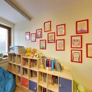 DWUJĘZYCZNE PRZEDSZKOLE "TĘCZOWY OGRÓD" WARSAW BILINGUAL PRESCHOOL image 4