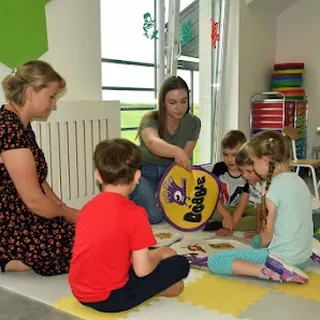 PRZEDSZKOLE NIEPUBLICZNE Z ODDZIAŁAMI INTEGRACYJNYMI " JULKA I MIŚ" image 2