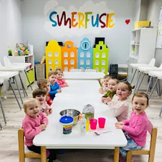 Niepubliczny Żłobek artystycznojęzykowy Smerfusie image 1