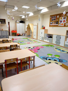 PUBLICZNE PRZEDSZKOLE "MALI ARTYŚCI" - zdjęcie 1