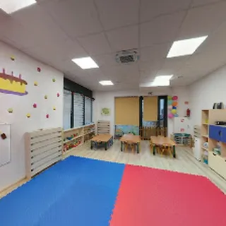 Niepubliczne Przedszkole Rekreacyjno-Sportowe Maja I Gucio 2 image 3