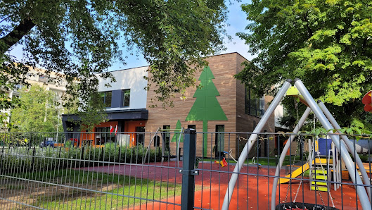 PRZEDSZKOLE NR 330 "POD MODRZEWIEM" - zdjęcie 1