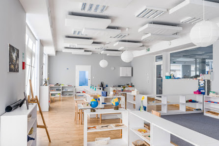 PRZEDSZKOLE MONTESSORI W AUGUSTOWIE - zdjęcie 1