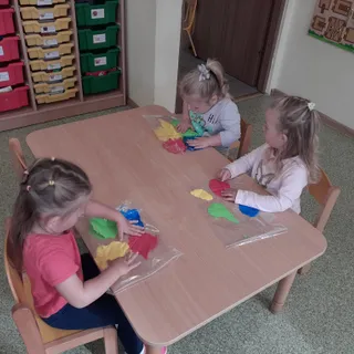 Przedszkole Gminne w Gwiazdowie filia w Sławsku image 13