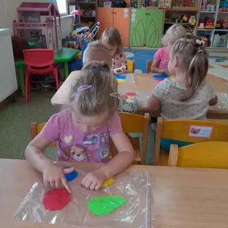 Przedszkole Gminne w Gwiazdowie filia w Sławsku image 17
