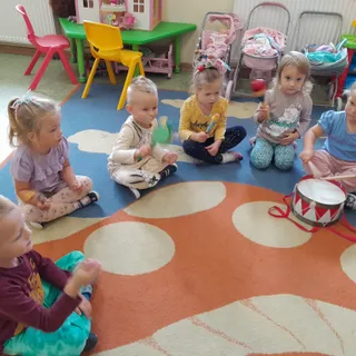 Przedszkole Gminne w Gwiazdowie filia w Sławsku image 22