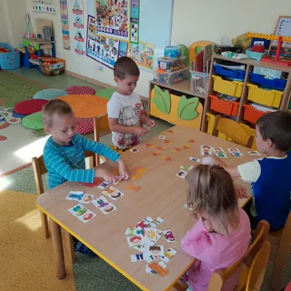 Przedszkole Gminne w Gwiazdowie filia w Sławsku image 7