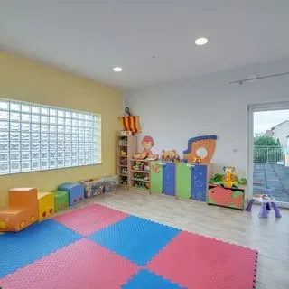 Żłobek i Przedszkole AKADEMIA MALUCHA - Gdynia - miniatura 38