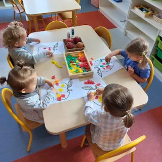 NIEPUBLICZNY ŻŁOBEK MONTESSORI KASZTANOWE WZGÓRZE image 4