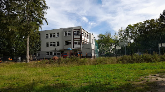 KOLOROWE PRZEDSZKOLE MONTESSORI - zdjęcie 1