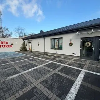 Żłobek Kreatorek ul. Ks. J. Popiełuszki 2 Tomaszów Mazowiecki - miniatura 1