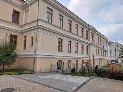 Katolickie Niepubliczne Przedszkole Sióstr Dominikanek W Piotrkowie Trybunalskim - zdjęcie 1