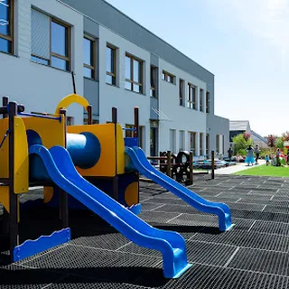 Strefa kreatywnego rozwoju małego człowieka "Nasza bajka" image 2