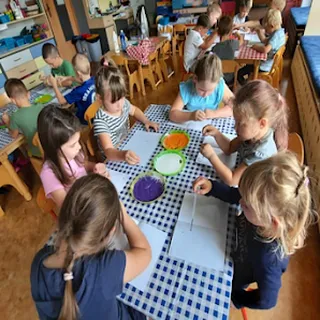 Niepubliczne Przedszkole Nr 4 O Profilu Edukacyjno-Przyrodniczym Pod Dębusiem Olbrzymkiem image 3