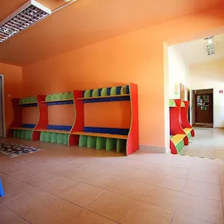 ŻŁOBEK KOLOROWE KREDKI image 4