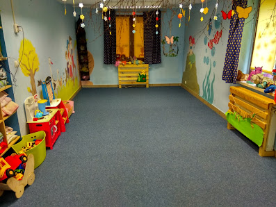 Niepubliczne Przedszkole Ekologiczno - Językowe Mały Naukowiec - zdjęcie 1