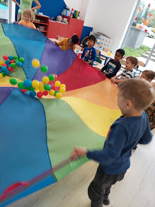NIEPUBLICZNE PRZEDSZKOLE JĘZYKOWE SUPERKIDS - zdjęcie 1
