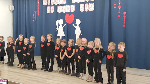 PUBLICZNE PRZEDSZKOLE W ŁUBIANCE - zdjęcie 1