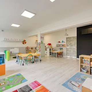 DIBBER INTERNATIONAL PRESCHOOL-PUSTKI image 1