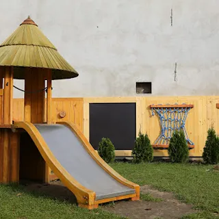 Przedszkole Niepubliczne Misiowa Chatka image 3