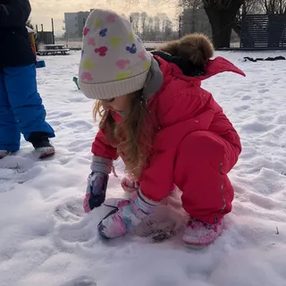 Publiczne Przedszkole Językowo-Artystyczne Mała Żabka image 1