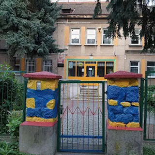Samorządowe Przedszkole nr 96 "Pod Świerkami" image 2