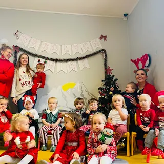 Żłobek Niezapominajka filia Dąbrowa image 1
