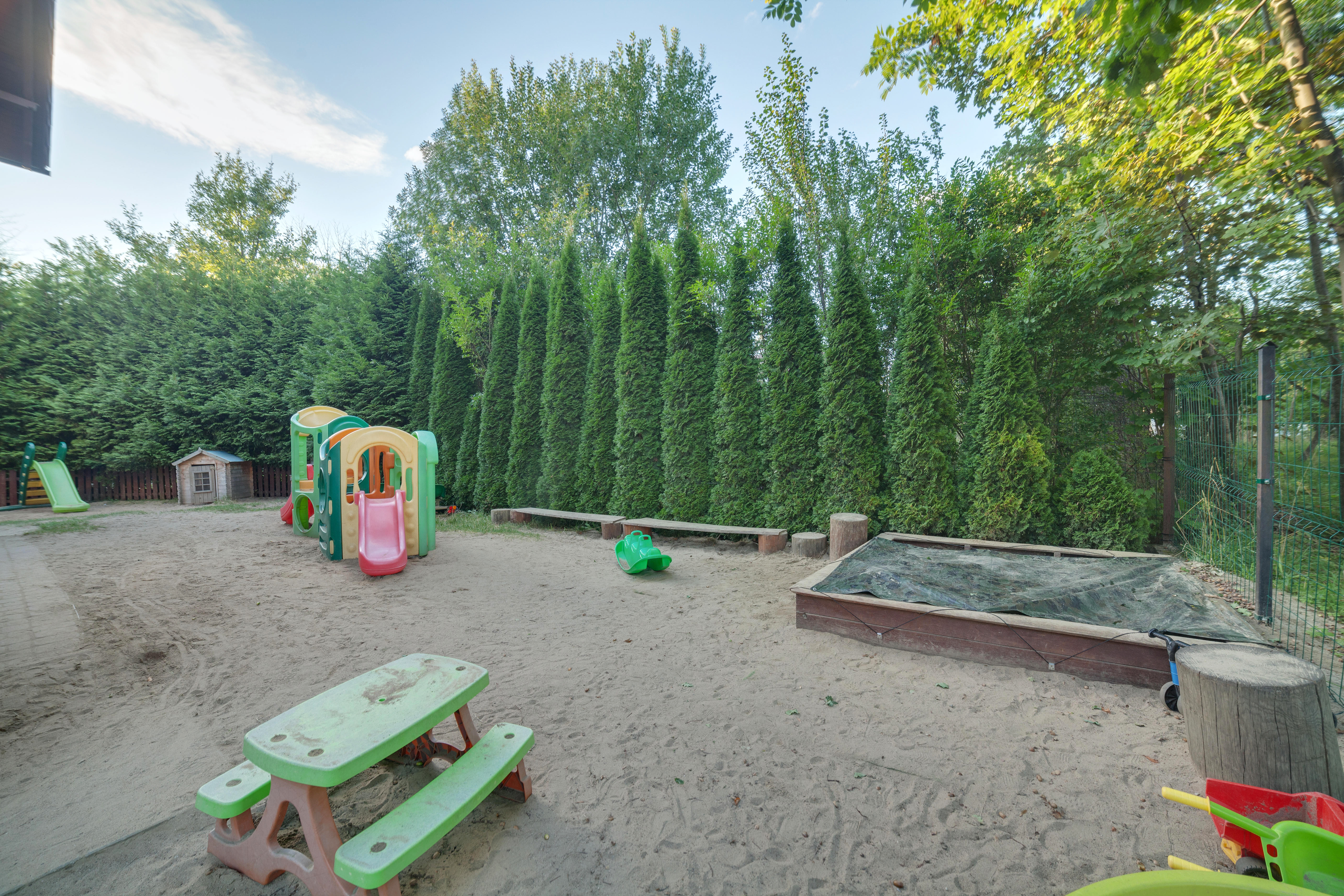 Żłobek i Przedszkole WPŁYW NATURY - Gdańsk Ujeścisko - zdjęcie 1