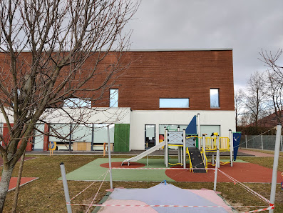 PRZEDSZKOLE W BLIZNEM JASIŃSKIEGO - zdjęcie 1