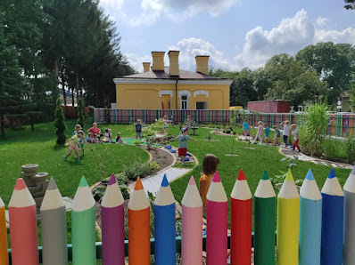 GADU-GADU-PRZEDSZKOLE "KANGUREK" W ZAMOŚCIU - zdjęcie 1