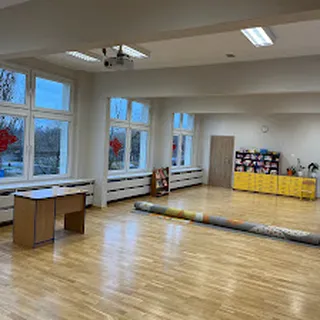 Przedszkole Nr 188 Dębowe Ludki image 1