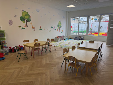 NIEPUBLICZNE PRZEDSZKOLE "RADOSNY ZAKĄTEK" W MYSZYŃCU - zdjęcie 1