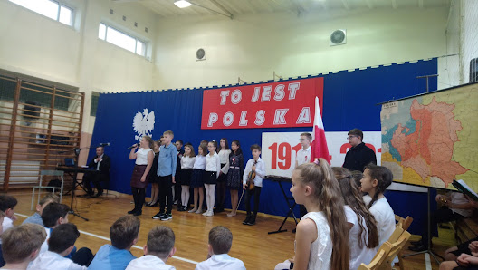 PUNKT PRZEDSZKOLNY W SZKOLE PODSTAWOWEJ NR 3 IM. OBROŃCÓW WESTERPLATTE W GOSTYNINIE - zdjęcie 1