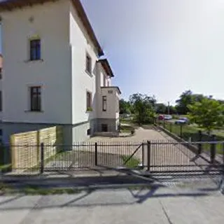 Prywatne Przedszkole "Mały Dworek" image 4