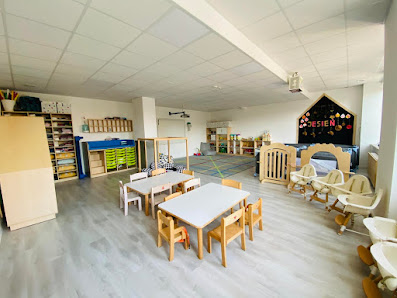 PRZEDSZKOLE NIEPUBLICZNE „TIKA 2” Z ODDZIAŁAMI INTEGRACYJNYMI I SPECJALNYMI - zdjęcie 1