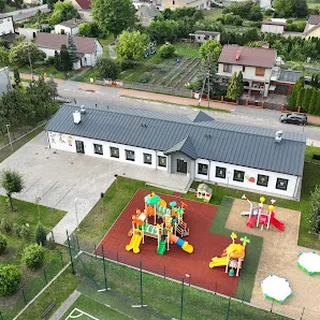 Klub dziecięcy ,,Wesołe Skrzaty" image 1