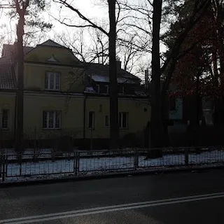 PRZEDSZKOLE NR 261 "POD DĘBAMI" image 1