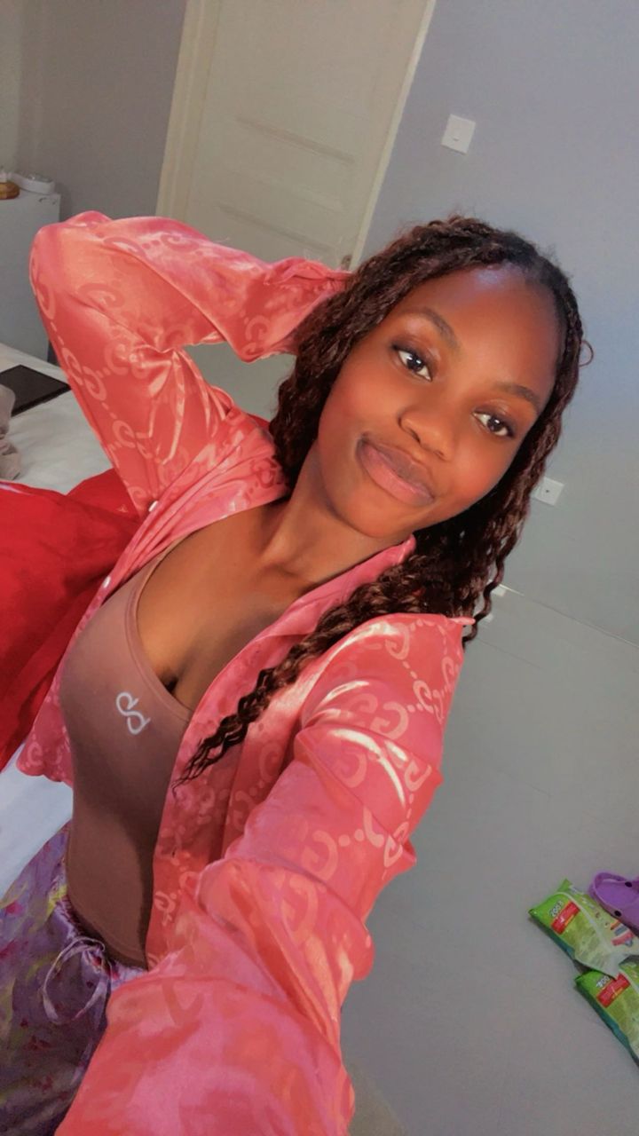 Lydia Simbeleko