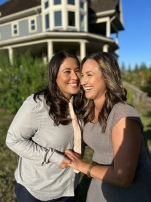 Sitter Profile Image: Shelly & Alexsia 