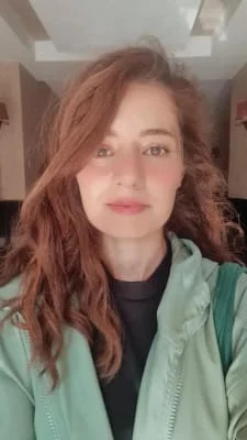 Sitter Profile Image: Duygu 