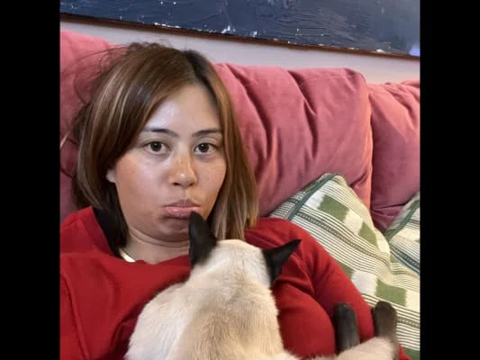 Sitter Profile Image: Mika 