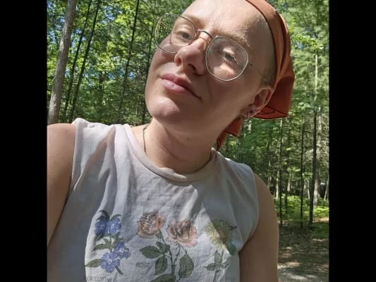 Sitter Profile Image: Gayla 