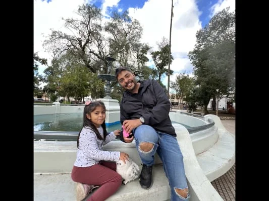 Sitter Profile Image: Leticia & Nicol 