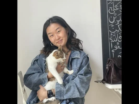 Sitter Profile Image: Eunjoo & Max 