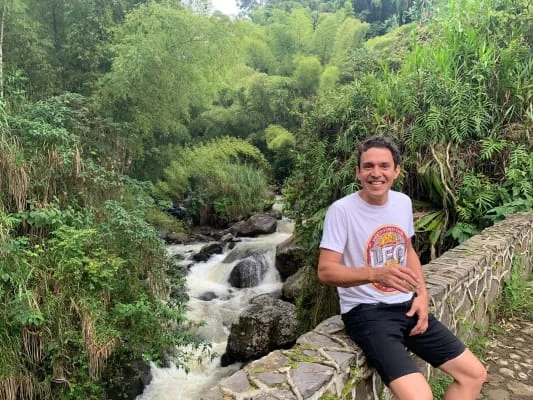 Sitter Profile Image: Juan Felipe 