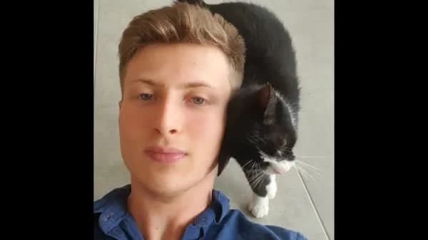 Sitter Profile Image: Felix 