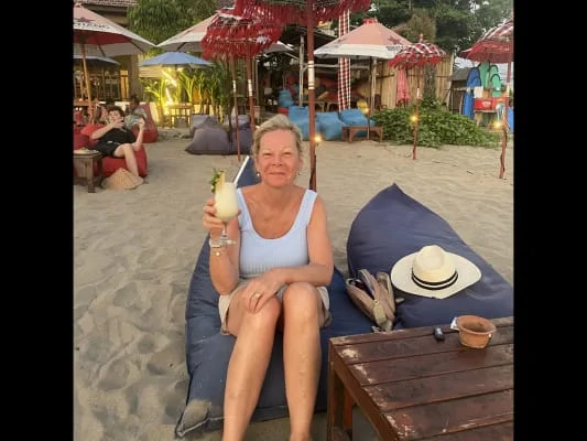 Sitter Profile Image: Glenys 